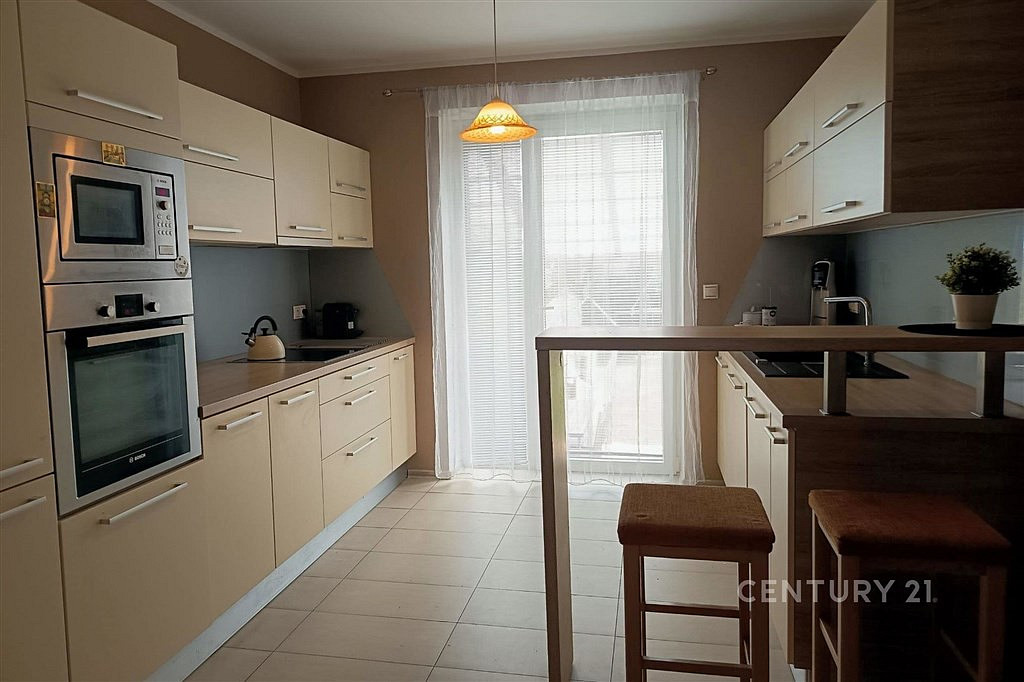 Prodej domu 138 m² s pozemkem 228 m² — photo 2