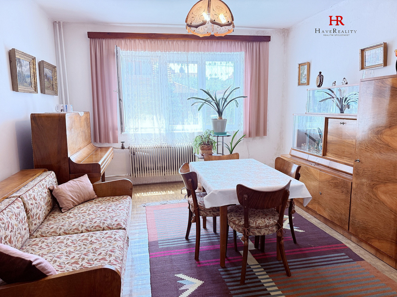 Prodej domu 252 m² s pozemkem 933 m² – fotografie 4