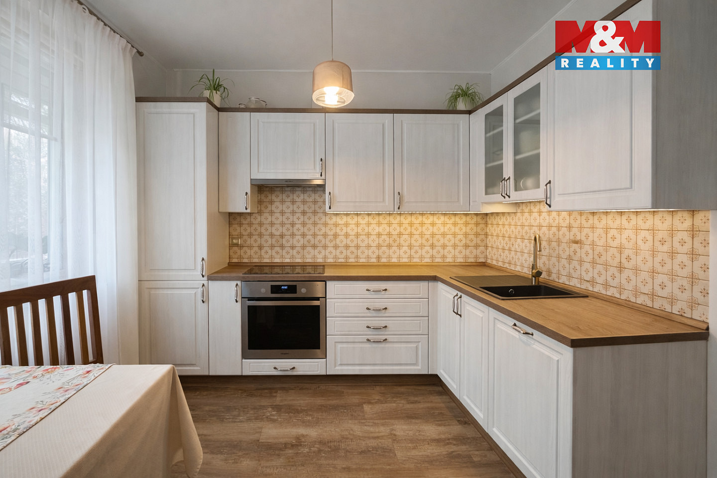 Prodej bytu 2+1 64 m² — photo 2