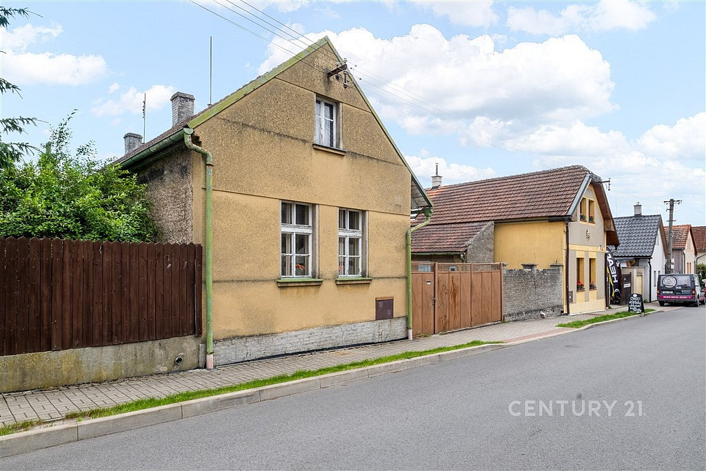Prodej domu 75 m² s pozemkem 998 m²