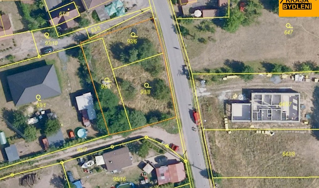 Prodej stavebního pozemku 1 094 m², Tišice – náhled fotky 4