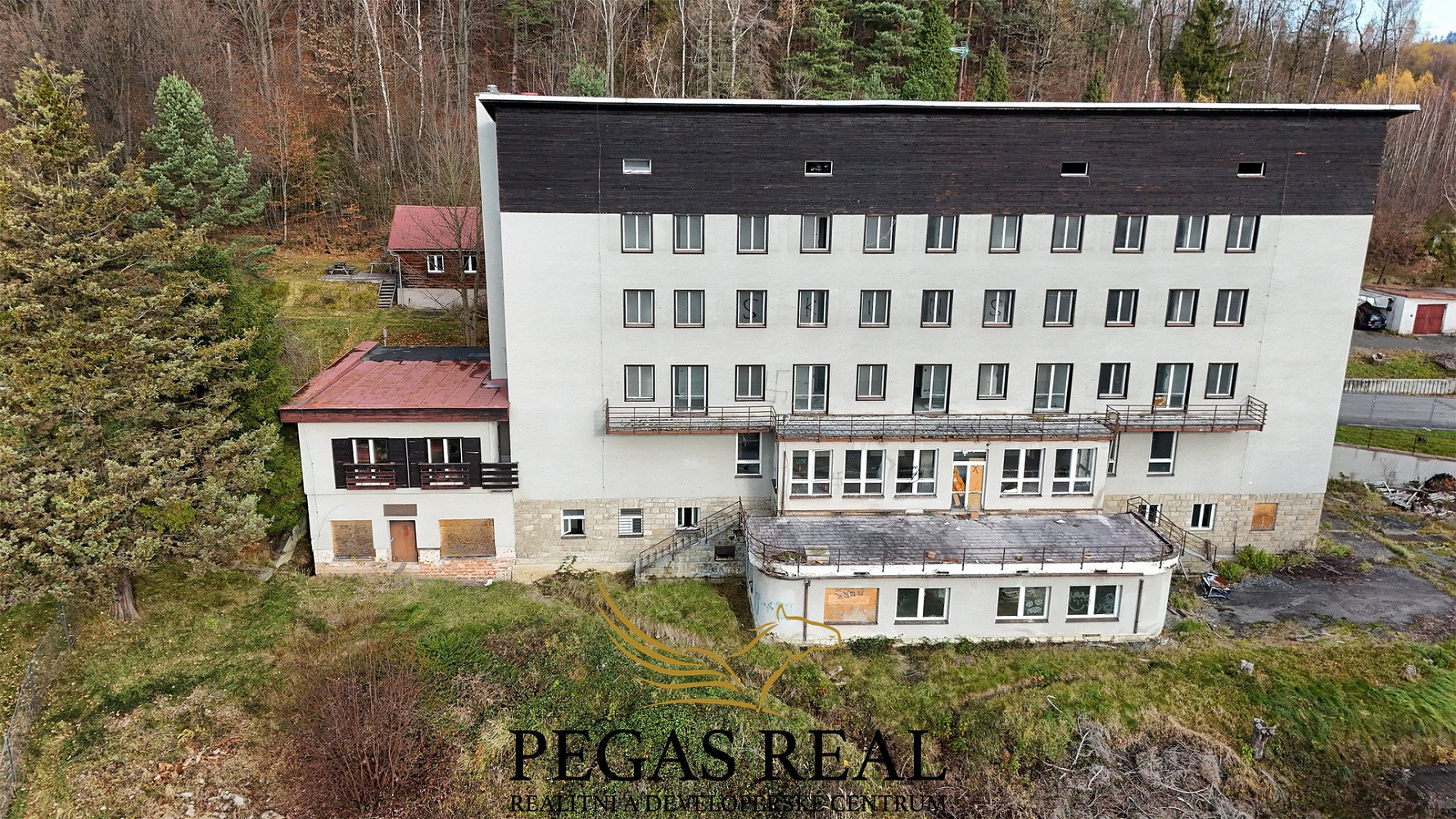 Prodej nájemního domu, činžáku 4 963 m² – fotografie 3