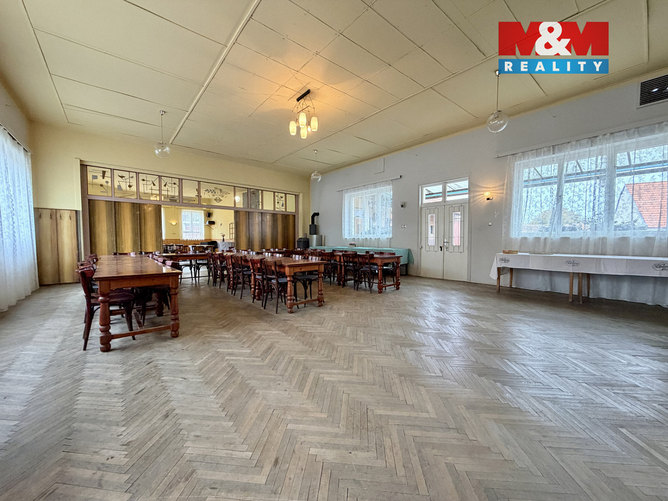 Prodej restaurace 380 m² — photo 3
