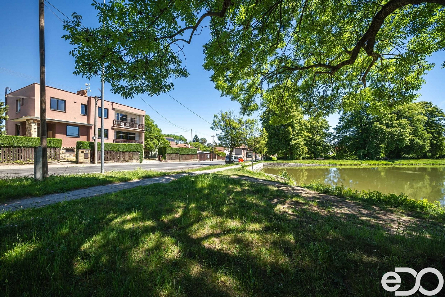 Prodej domu 235 m² s pozemkem 854 m²