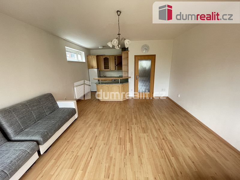 Pronájem bytu 2+kk 68 m² – fotografie 4