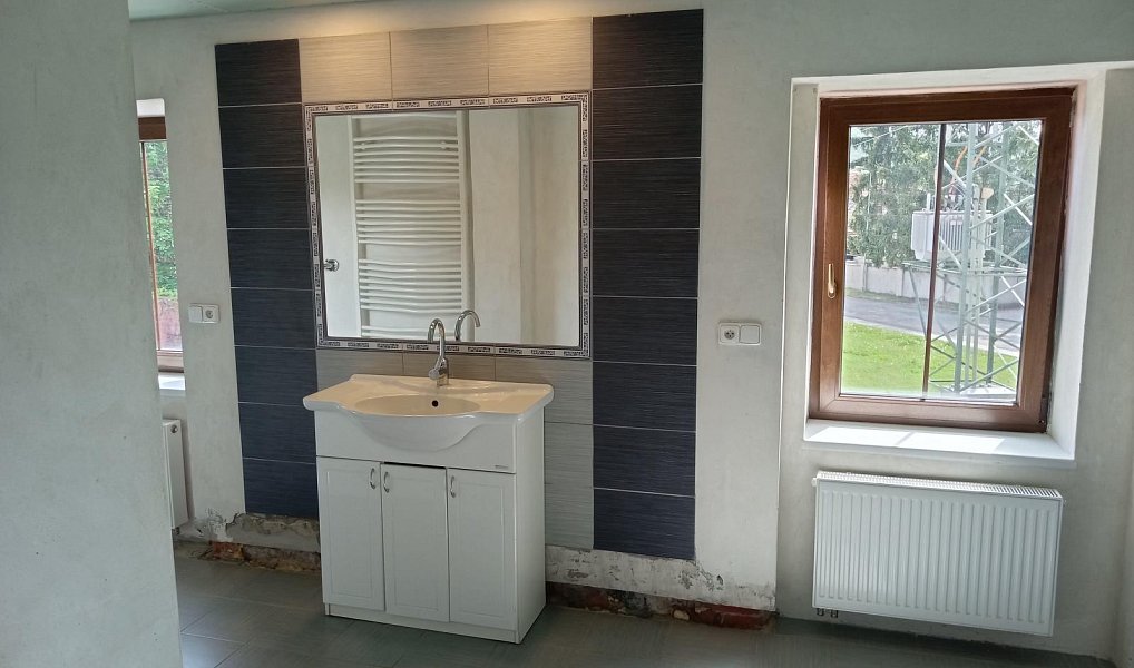 Prodej domu 233 m² s pozemkem 554 m², Lužice – náhled fotky 13
