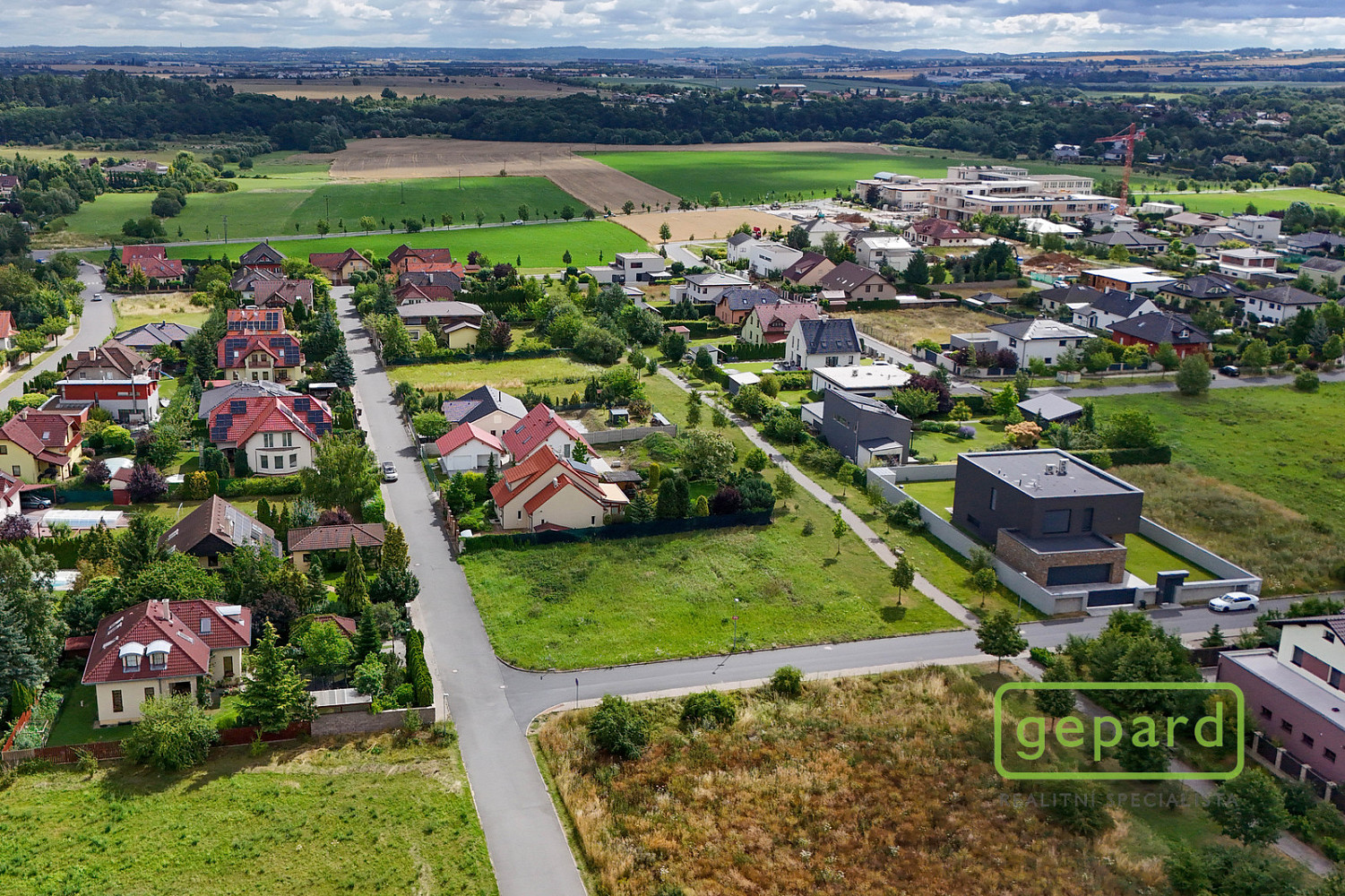 Prodej stavebního pozemku 1 196 m² – fotografie 2