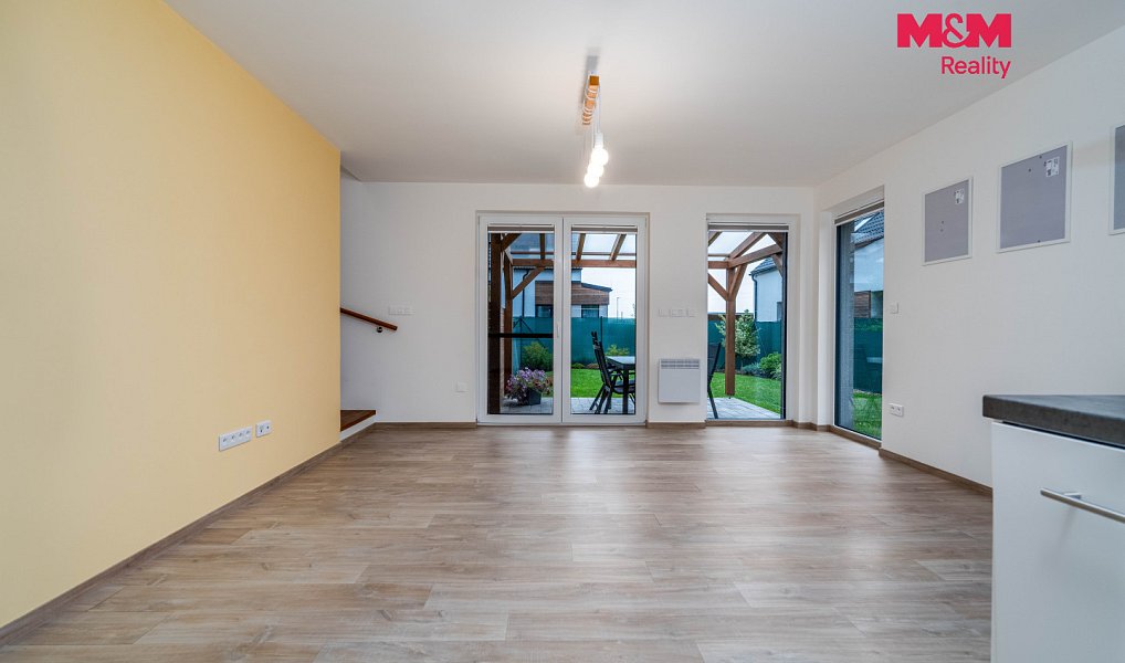 Prodej bytu 3+kk 81 m², Smiřice – náhled fotky 17