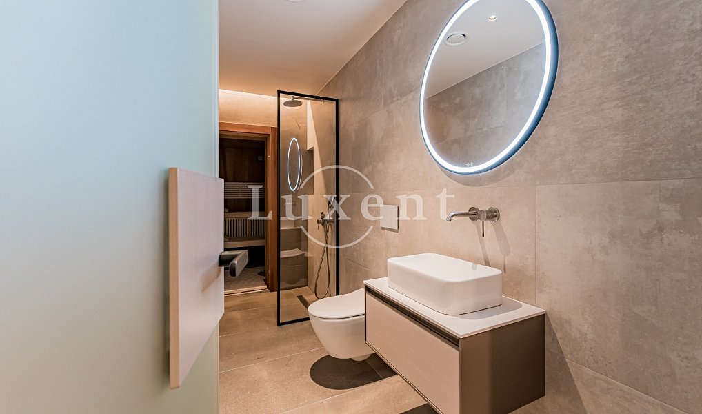 Pronájem bytu 3+kk 145 m², Praha – náhled fotky 8