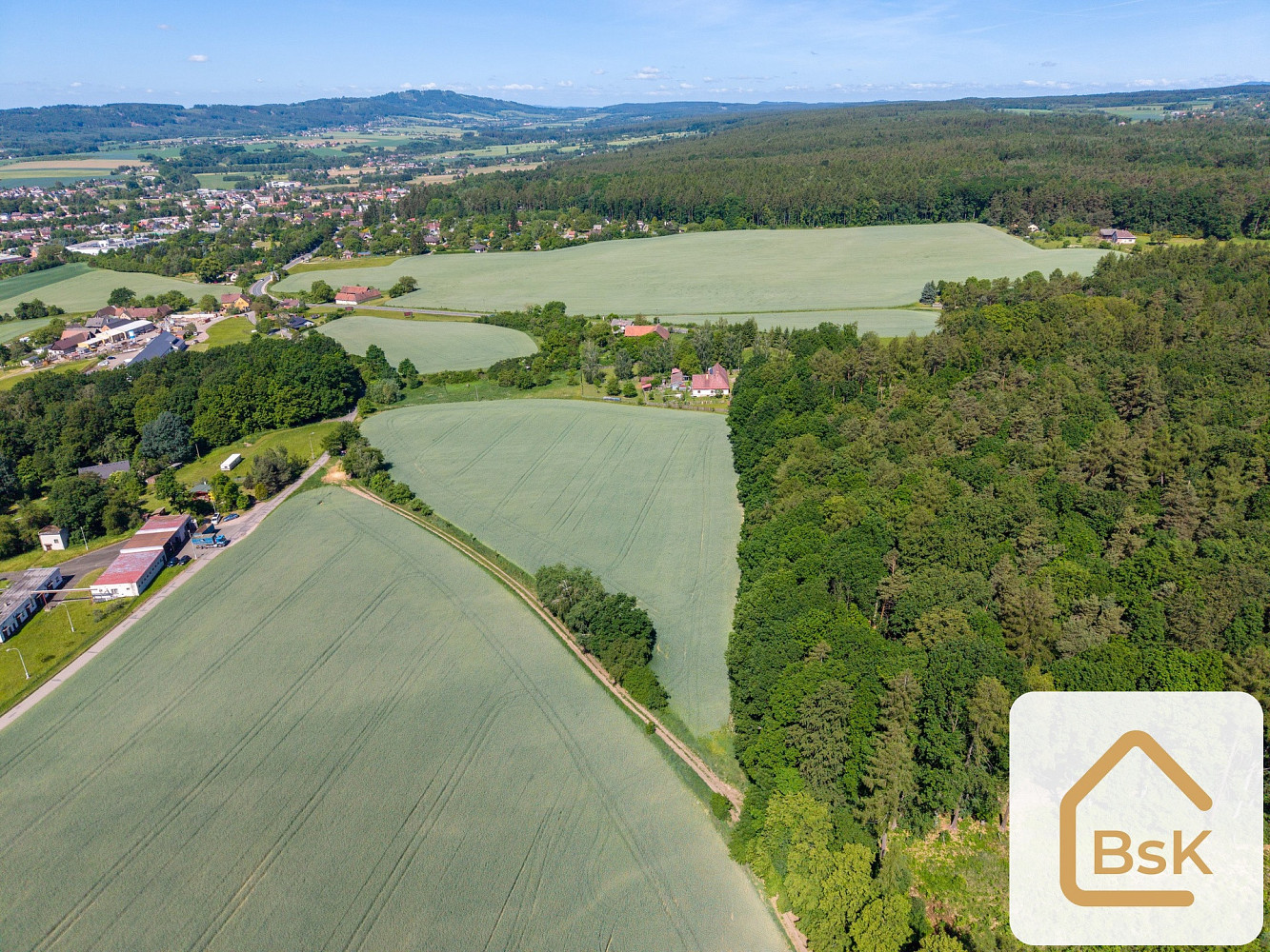 Prodej pole 1 000 m² — photo 4