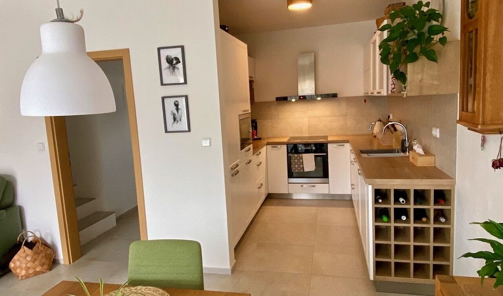 Pronájem domu 103 m² s pozemkem 145 m², Mukařov – náhled fotky 9