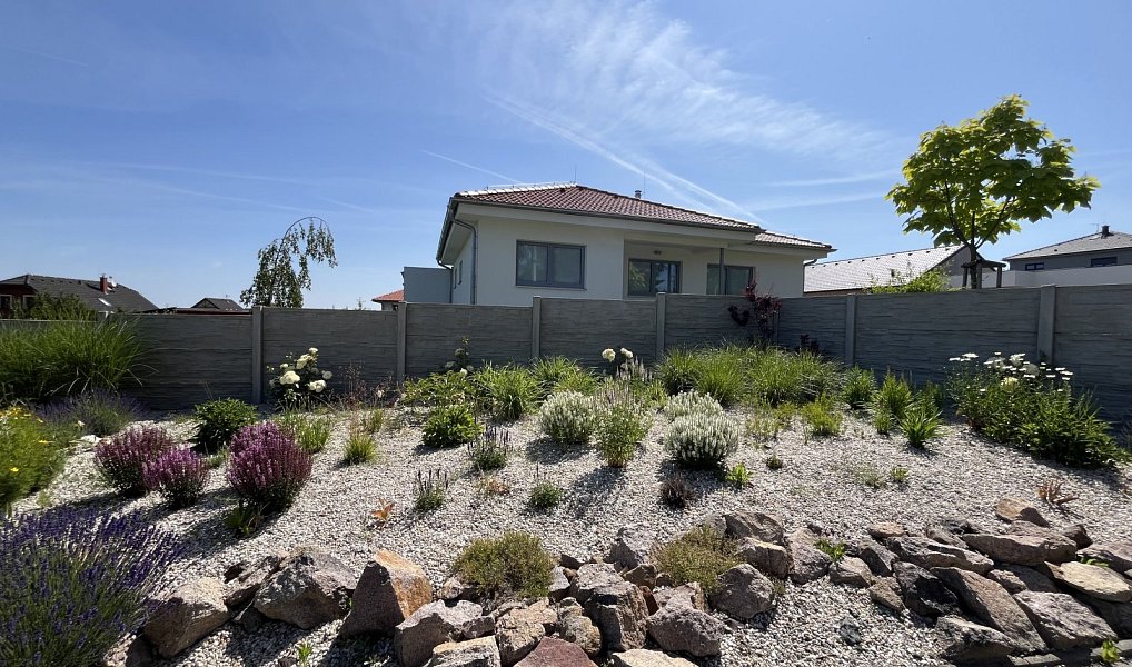 Prodej domu 101 m² s pozemkem 848 m², Kozojedy – náhled fotky 36