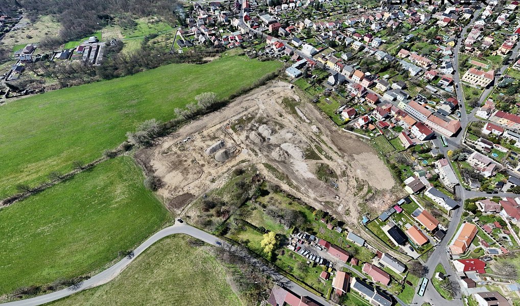 Prodej stavebního pozemku 826 m², Krupka – náhled fotky 9