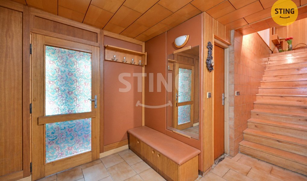 Prodej domu 400 m² s pozemkem 852 m², Zlín – náhled fotky 8