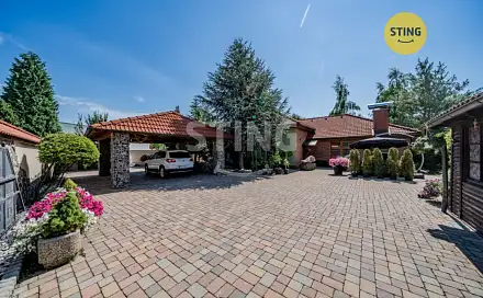 7 rooms, 239.0 m² in Ostrava