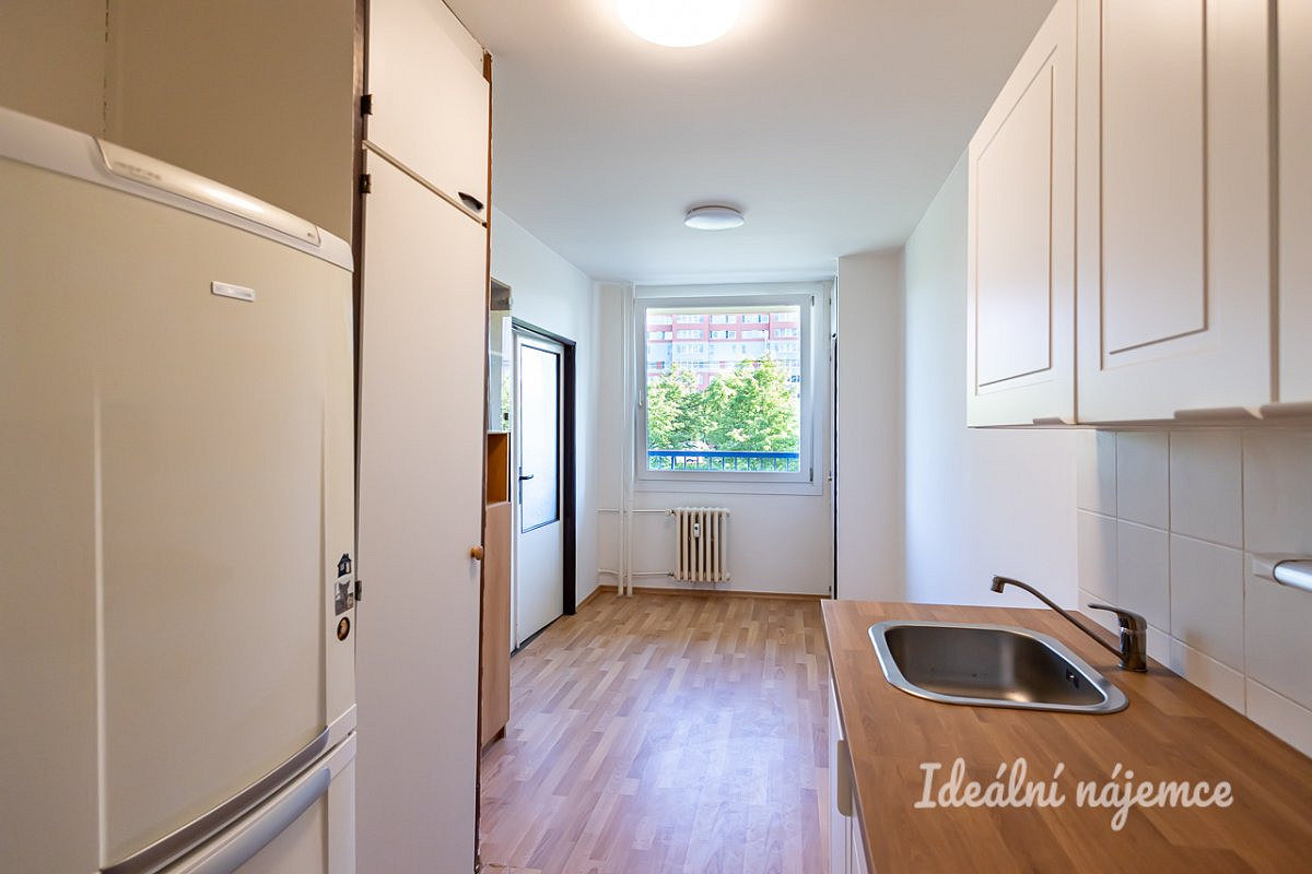 Pronájem bytu 3+1 69 m² – fotografie 2