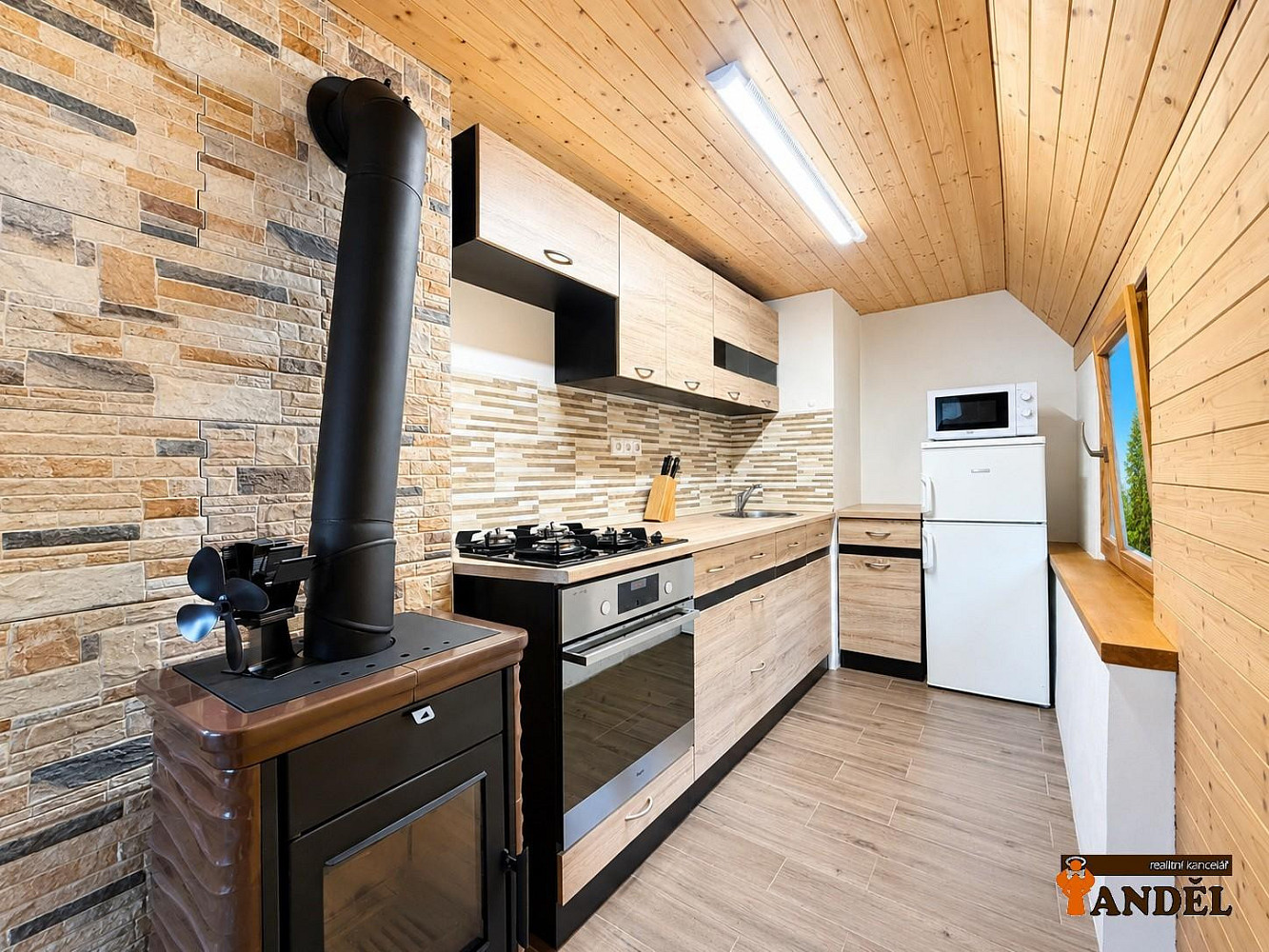 Prodej chaty/chalupy 37 m² s pozemkem 398 m² — photo 3
