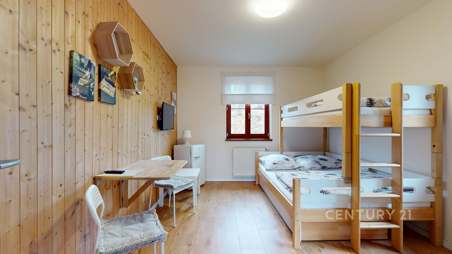 Prodej nájemního domu, činžáku 135 m²