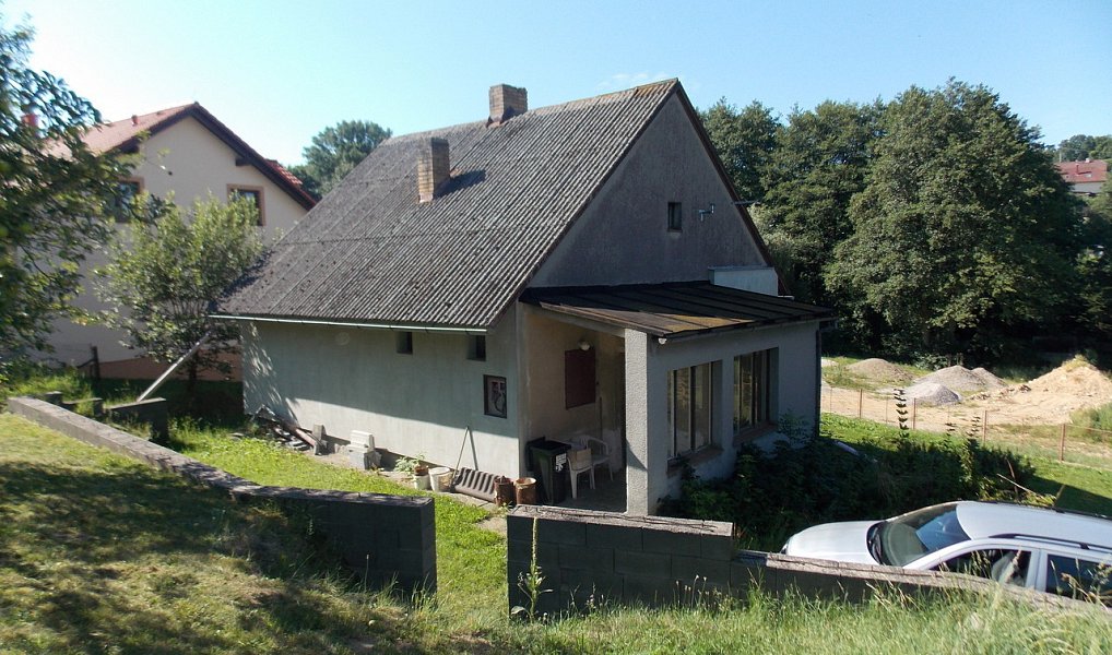 Prodej domu 70 m² s pozemkem 1 911 m², Postupice – náhled fotky 2