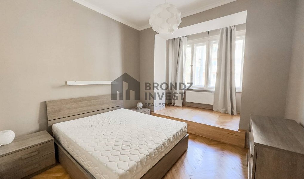Pronájem bytu 2+kk 50 m², Praha – náhled fotky 2