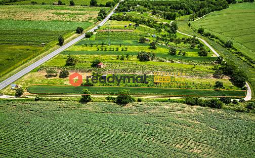 Prodej pozemku 922 m², Vlkoš, okres Hodonín