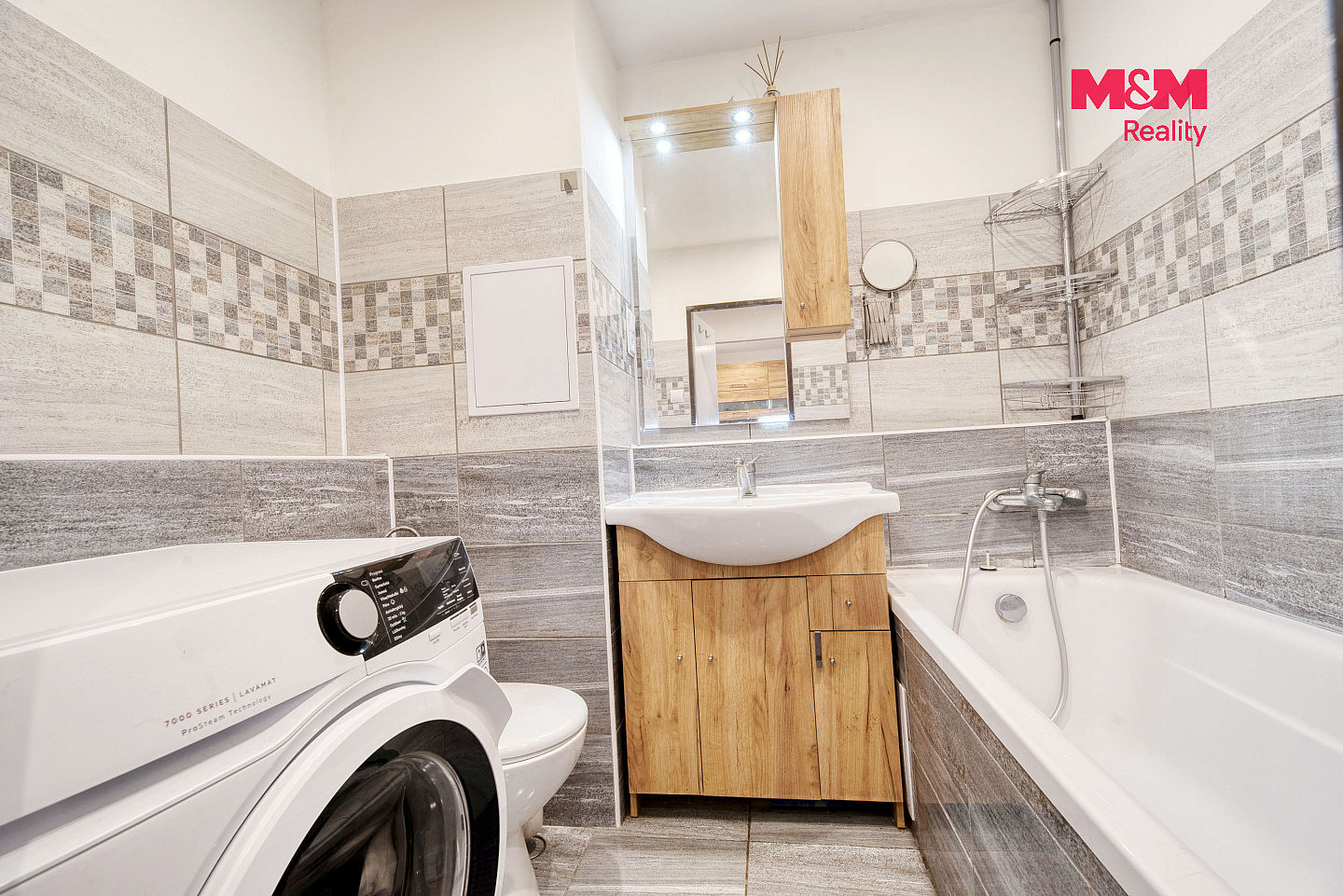 Prodej bytu 2+kk 40 m² – fotografie 4