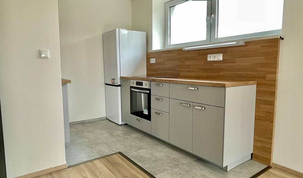 Pronájem bytu 2+kk 50 m², Nymburk – náhled fotky 6