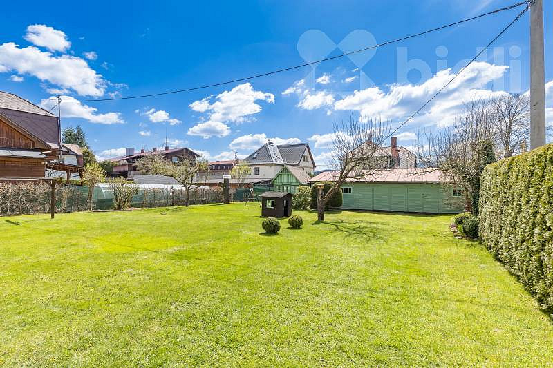 Prodej domu 300 m² s pozemkem 968 m² – fotografie 3