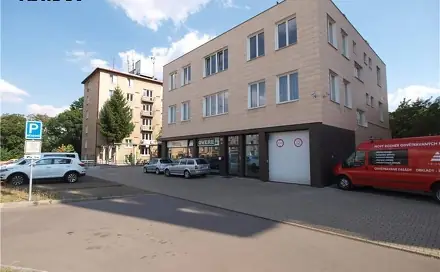 Pronájem kanceláře 74 m², Černokostelecká, Praha 10 - Strašnice