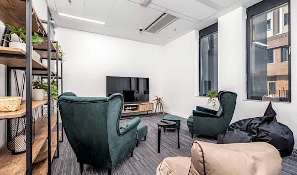 Pronájem kanceláře 844 m², Praha – náhled fotky 6