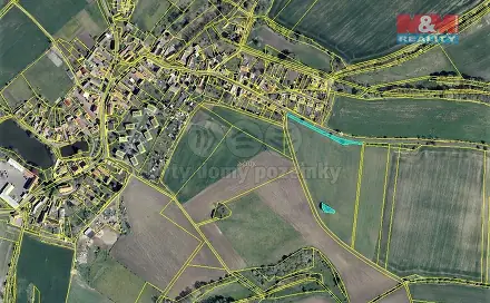 Prodej pozemku 2 008 m², Měrunice, okres Teplice