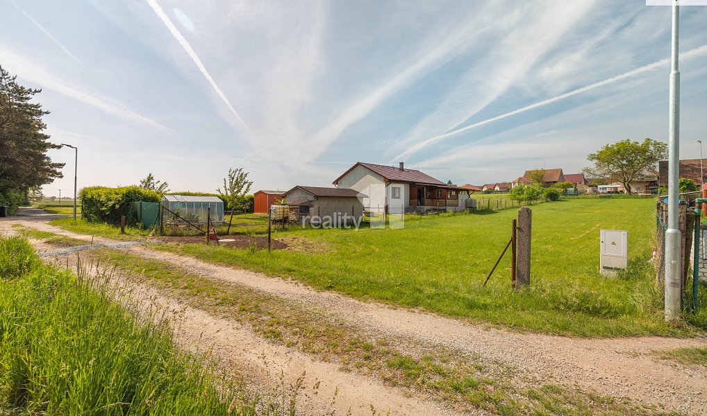 Pronájem stavebního pozemku 1 138 m², Jíkev – náhled fotky 2
