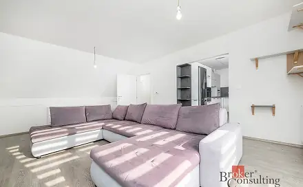 Pronájem bytu 3+kk 67 m²