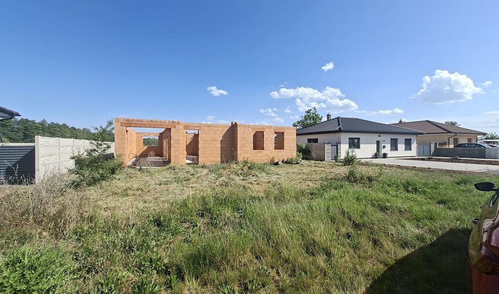 Prodej domu 140 m² s pozemkem 827 m², Strachotice – náhled fotky 8