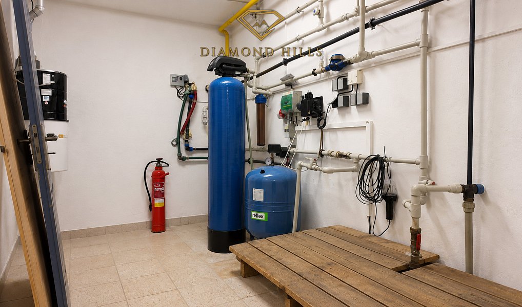 Prodej domu 518 m² s pozemkem 1 012 m², Mělník – náhled fotky 20