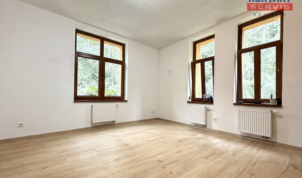 Pronájem bytu 2+kk 46 m², Včelná – náhled fotky 2