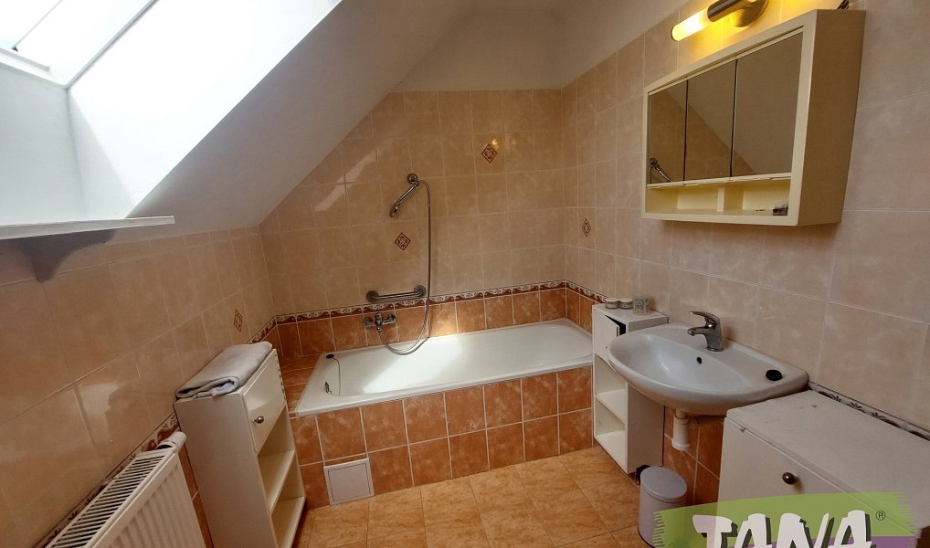 Prodej domu 138 m² s pozemkem 681 m², Turnov – náhled fotky 25