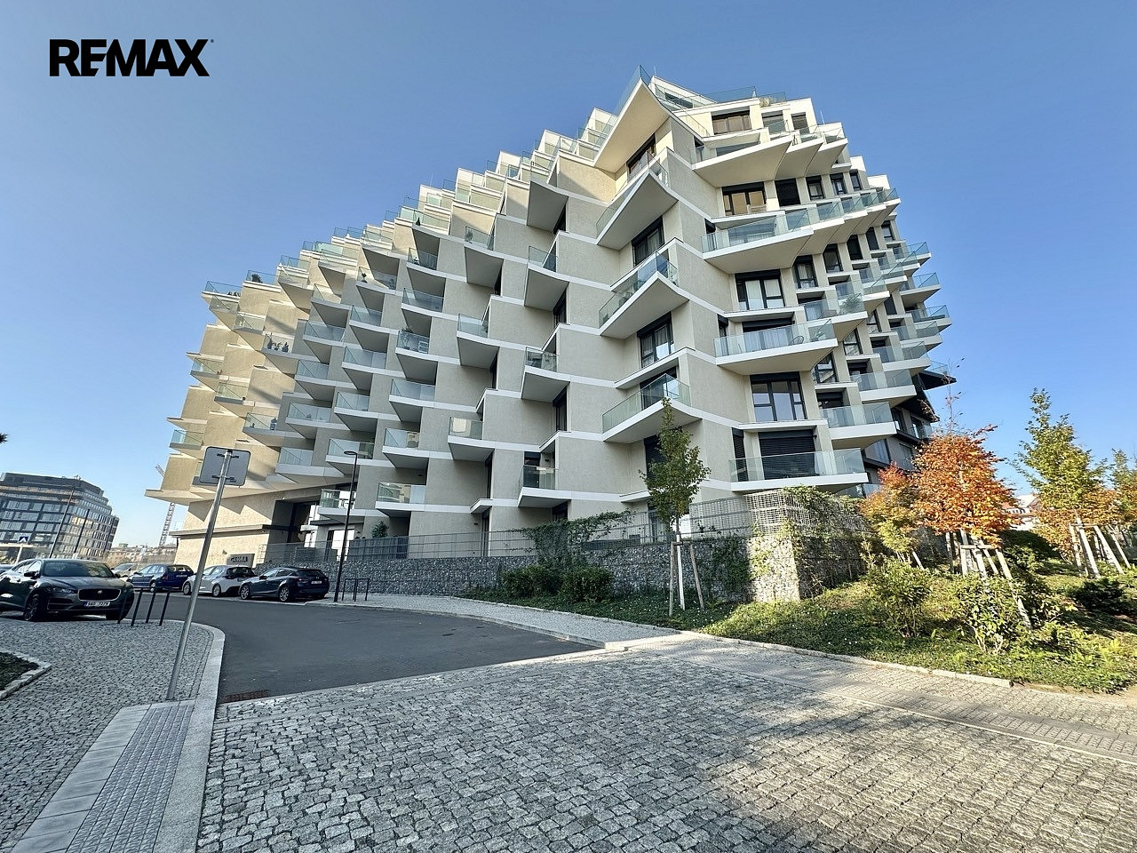 Pronájem bytu 2+kk 50 m² — photo 3