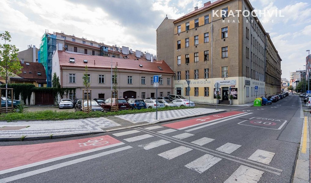 Pronájem bytu 3+kk 101 m², Praha – náhled fotky 9
