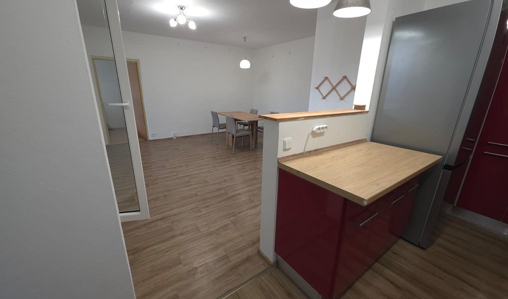 Pronájem bytu 4+kk 98 m², Brno – náhled fotky 2