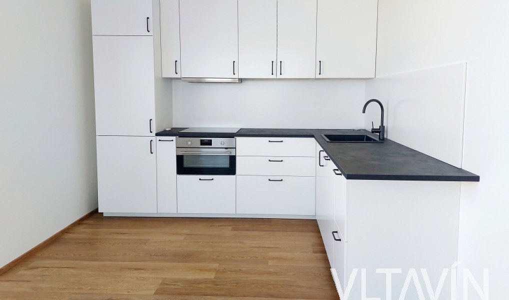 Pronájem bytu 3+kk 83 m², Praha – náhled fotky 9