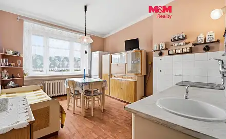 Prodej bytu 2+1 80 m², Žukovova, Ústí nad Labem - Střekov