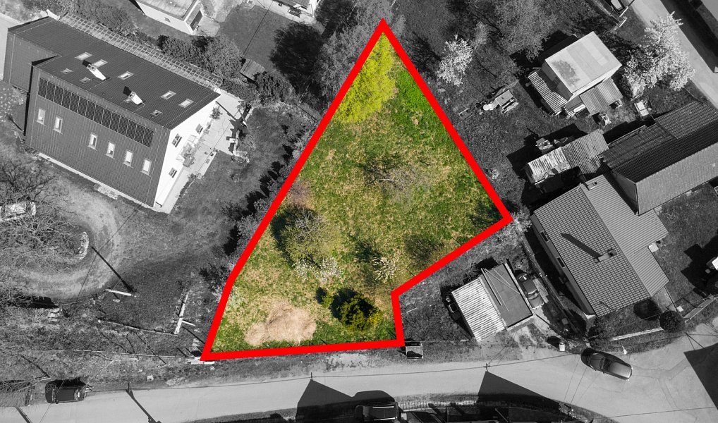 Prodej stavebního pozemku 631 m², Divišov – náhled fotky 2