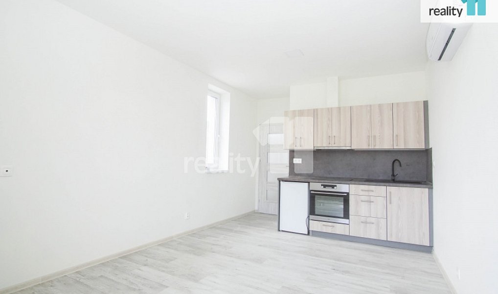 Pronájem bytu 1+kk 25 m², Přerov – náhled fotky 5