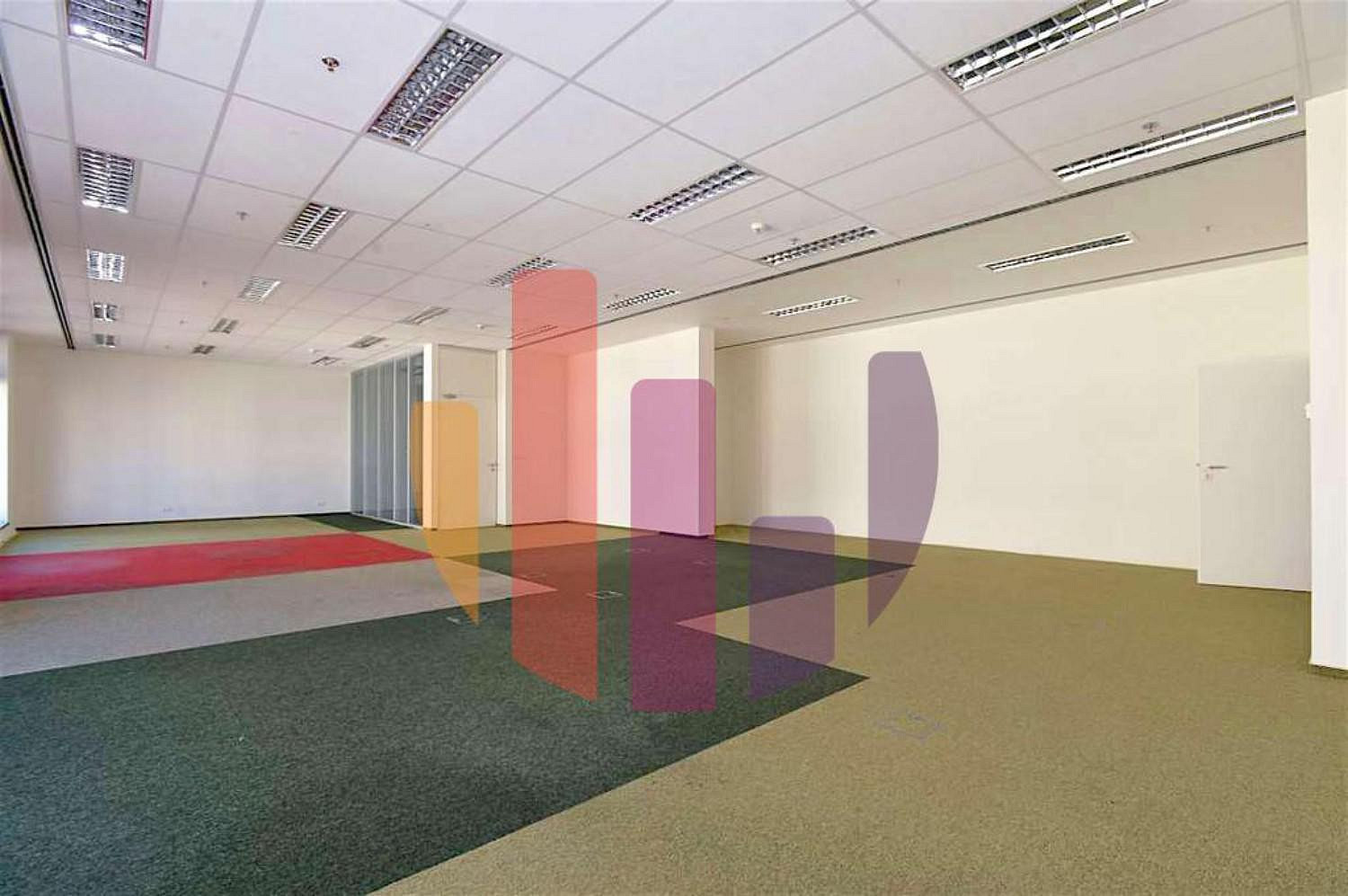 Pronájem kanceláře 2 124 m² — photo 4
