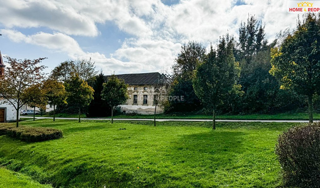 Prodej domu 520 m² s pozemkem 2 757 m², Dešná – náhled fotky 4