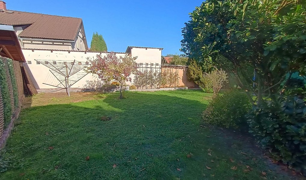 Prodej domu 268 m² s pozemkem 1 347 m², Plzeň – náhled fotky 32