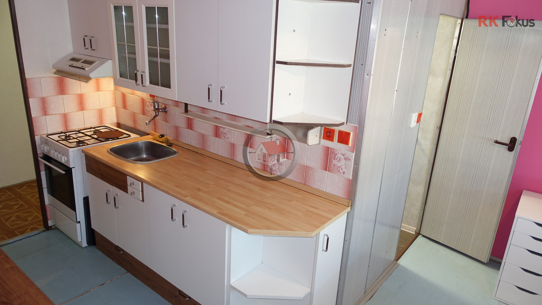 Prodej bytu 2+1 58 m² – pohled 2