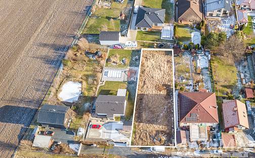 Prodej stavebního pozemku 971 m², Sluhy, okres Praha-východ