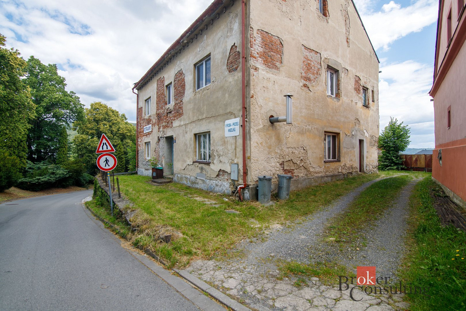 Prodej komerčního objektu (jiného typu) 320 m²
